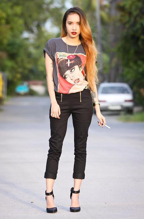Red Lipstick and Cigarettes 231-6