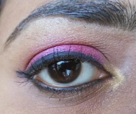 Festive Pink Eyes and Nude Lips for Diwali!