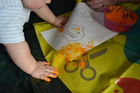 Halloween 2014 : Baby friendly Halloween crafts