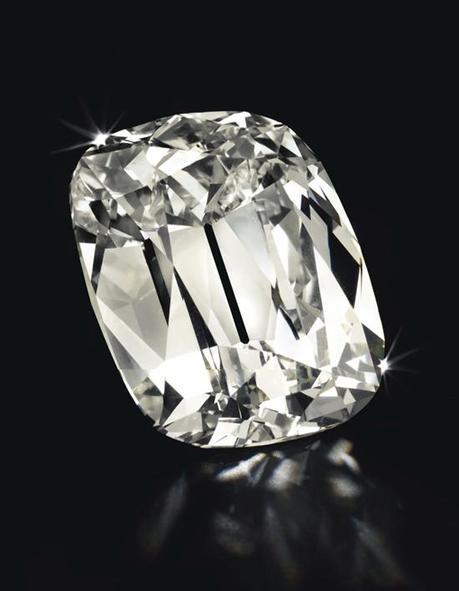 A 101.36-carat diamond fetched $4.9 million at Christie's New York • Image: Christie's