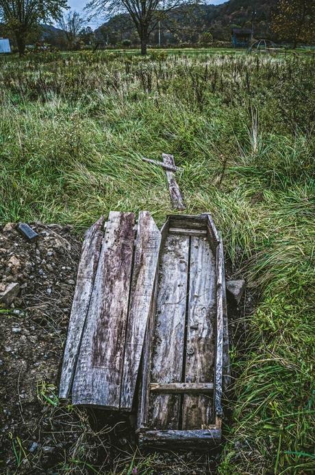 Coffin at Lake Shawnee