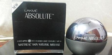 Lakme Absolute Mattreal Skin Natural Mousse Foundation 16h Golden Medium