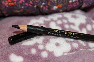 Review || Rimmel London Soft Kohl Eye Liner
