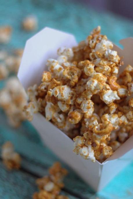 Coconut Maple Caramel Popcorn.  The caramel is made with unrefined sugars, yet is just as moreish as the real deal. | thecookspyjamas.com