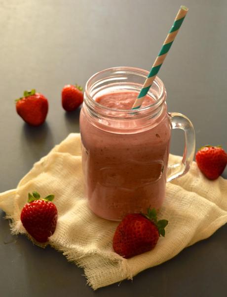 Dairy Free Strawberry Milkshake (Paleo, AIP, GAPS, SCD)