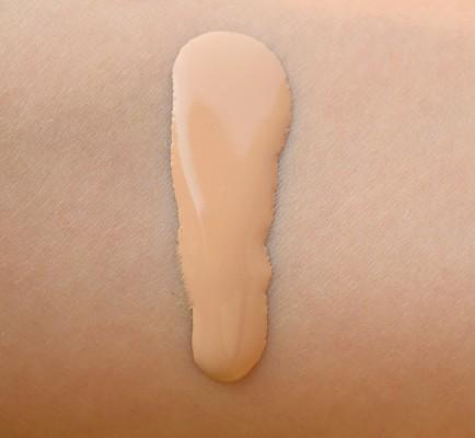 Rimmel London Lasting Finish 25 Hour Foundation Swatch