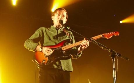 20141022 BBC 24 620x385 A NIGHT FULL OF DANCING AT TERMINAL 5 WITH BOMBAY BICYCLE CLUB [PHOTOS]