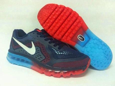 Quikr and Walking on AIR MAX-NIKE Circa 2014 in Technicolour with Blogadda