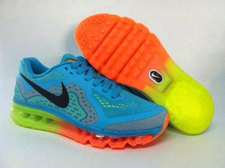 Quikr and Walking on AIR MAX-NIKE Circa 2014 in Technicolour with Blogadda