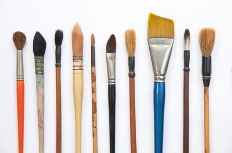 A Guide to Different Paint Brushes!