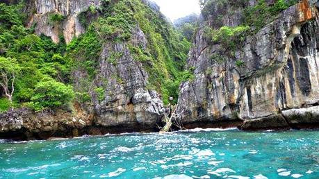 Take Me to The Beach: Maya Bay & Other Islands in Ko Phi Phi