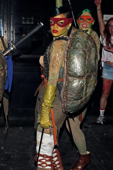 Rihanna Goes As Raphael From The Ninja Turtles