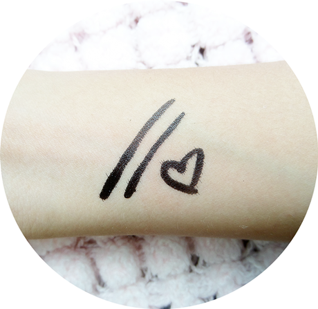 Review: Etude House Easy & Quick Pen Liner - BK801 Black