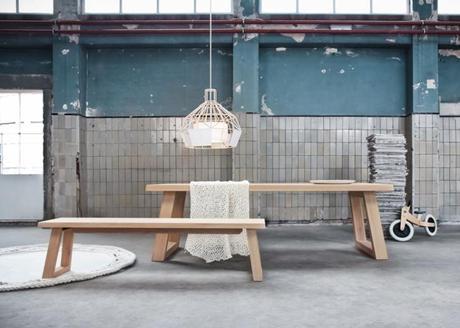 Lamp-made-from-model-glider-materials-by-Studio-Daniel-for-Odesi_dezeen_ss_1