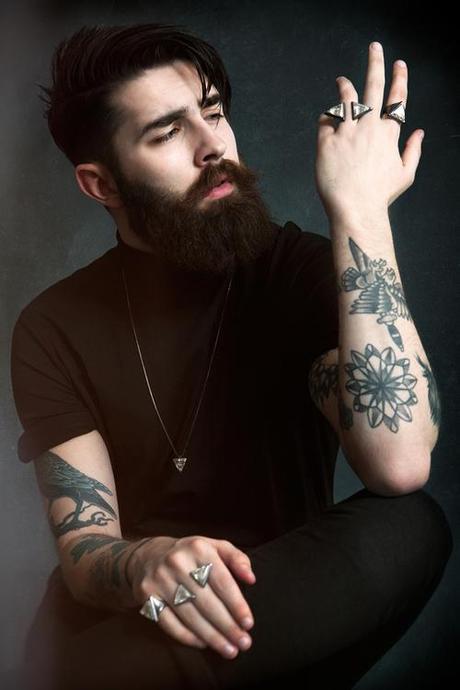 10 Good Reasons Men Grow Beards