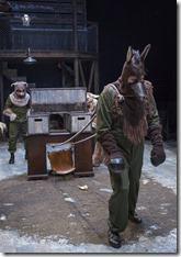 Review: Animal Farm (Steppenwolf Theatre)