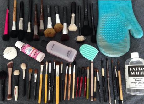 make up  brushes