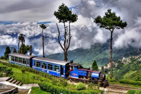 Amazing Attractions of Darjeeling for Lovebirds
