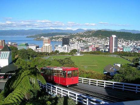 wellington red cable car