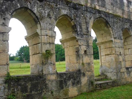 Villars Abbaye de Bouchaud France .