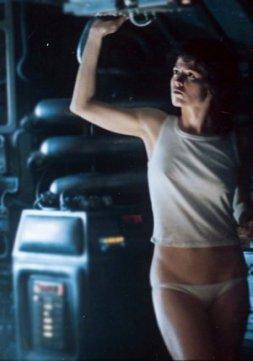 Ripley (Sigourney Weaver) in panties