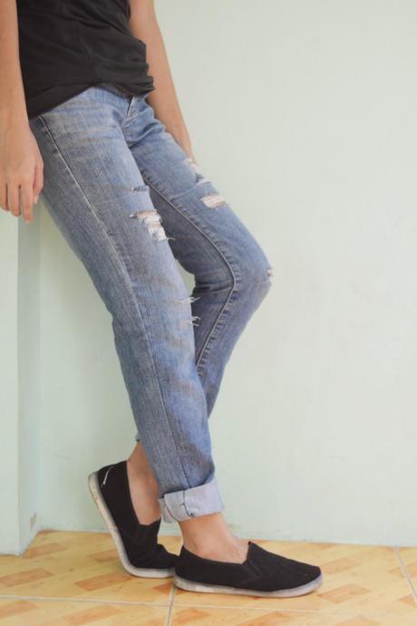 DIY Tattered Jeans