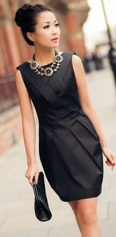 How To Style- Ways to Accessorise your LBD - Black Dress and Accessories 