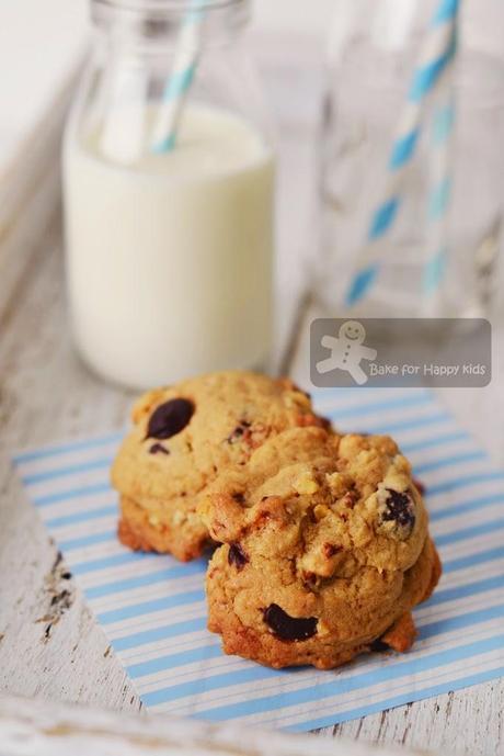 Levain Bakery chocolate chip cookies
