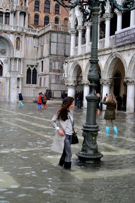 ilovegreeninspiration_venice_outfit_acqua_alta_18