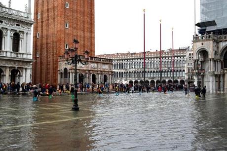 ilovegreeninspiration_venice_outfit_acqua_alta_10