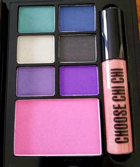 Chi Chi Cosmetics : 5 Professional Looks On The Go
