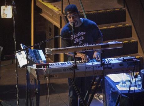 Kimbra 28 620x456 KIMBRA PERFORMED AT MUSIC HALL OF WILLIAMSBURG [PHOTOS]