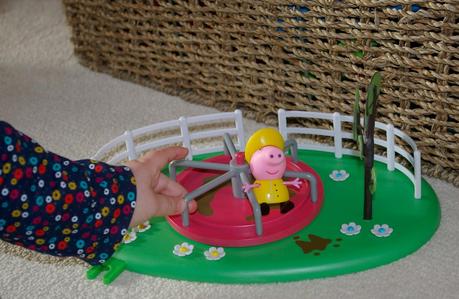 Peppa Pig Muddy Puddles Roundabout