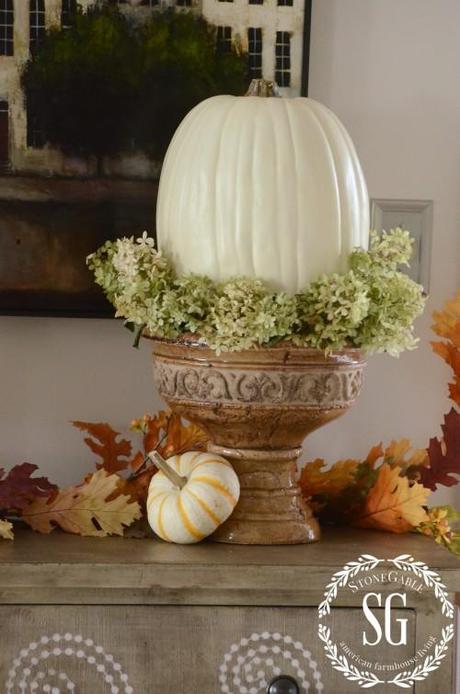 Thanksgiving Table Scapes! White Pumpkin Style