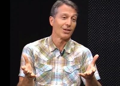 Men and Yoga: A Yogi Views Interview with Baxter! Men and Yoga: A Yogi Views Interview with Baxter!