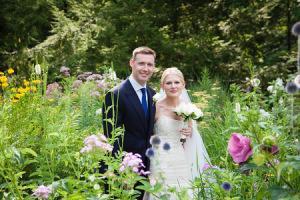 wedding central park shakespeare garden
