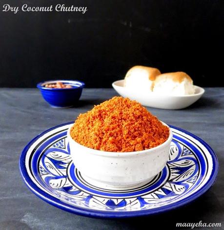 dry coconut chili chutney for vada pav