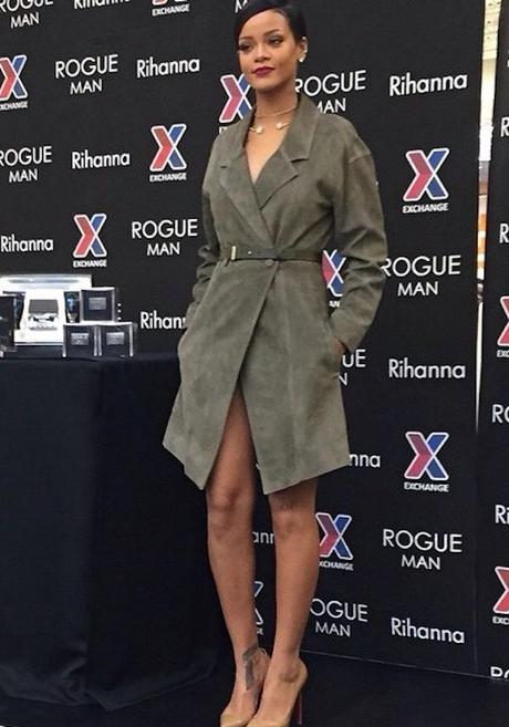 Rihanna Promotes Rouge Man in Fairfax Virginia