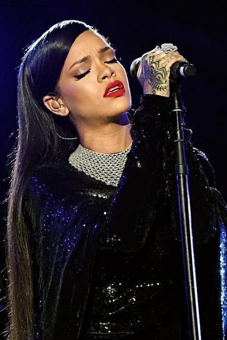 Rihanna Discusses New Album