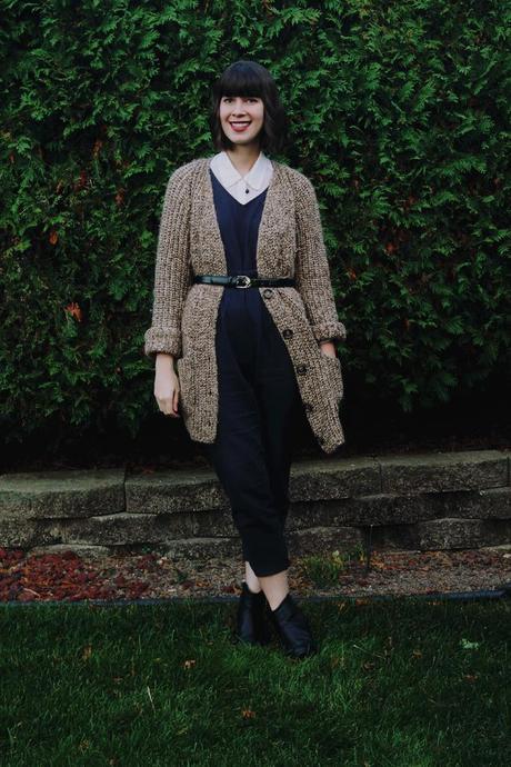 how-to-style-summer-jumpsuits-for-fall