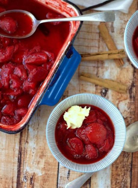 Roasted Cinnamon Strawberries.  Good for breakfast or dessert.  Especially with cream. | thecookspyjamas.com