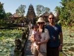 ubud-city-bali-indonesia-pura-saraswati-r-farah-sonya-and-travis-at-pura-saraswati