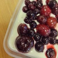 Forest fruits & soy yogurt
