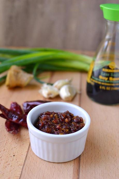 Schezwan Sauce (Indo-Chinese Red Chili-Garlic sauce)