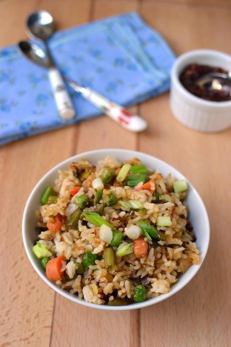 Schezwan Fried Rice with Vegetable Manchurian (Indo-Chinese Recipes)