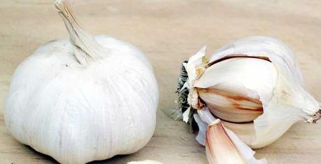 Garlic for Acne