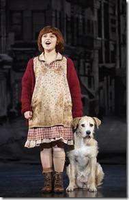 Review: Annie (Broadway in Chicago)