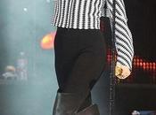 Jessie Performs “Burnin’