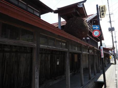 P6210067 黒石の日本の道百選，こみせ通り / Kuroishi, traditional arcade streets