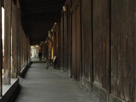 P6210092 黒石の日本の道百選，こみせ通り / Kuroishi, traditional arcade streets